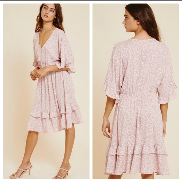 Boho/Chic Style Dress - Picture 4 of 4